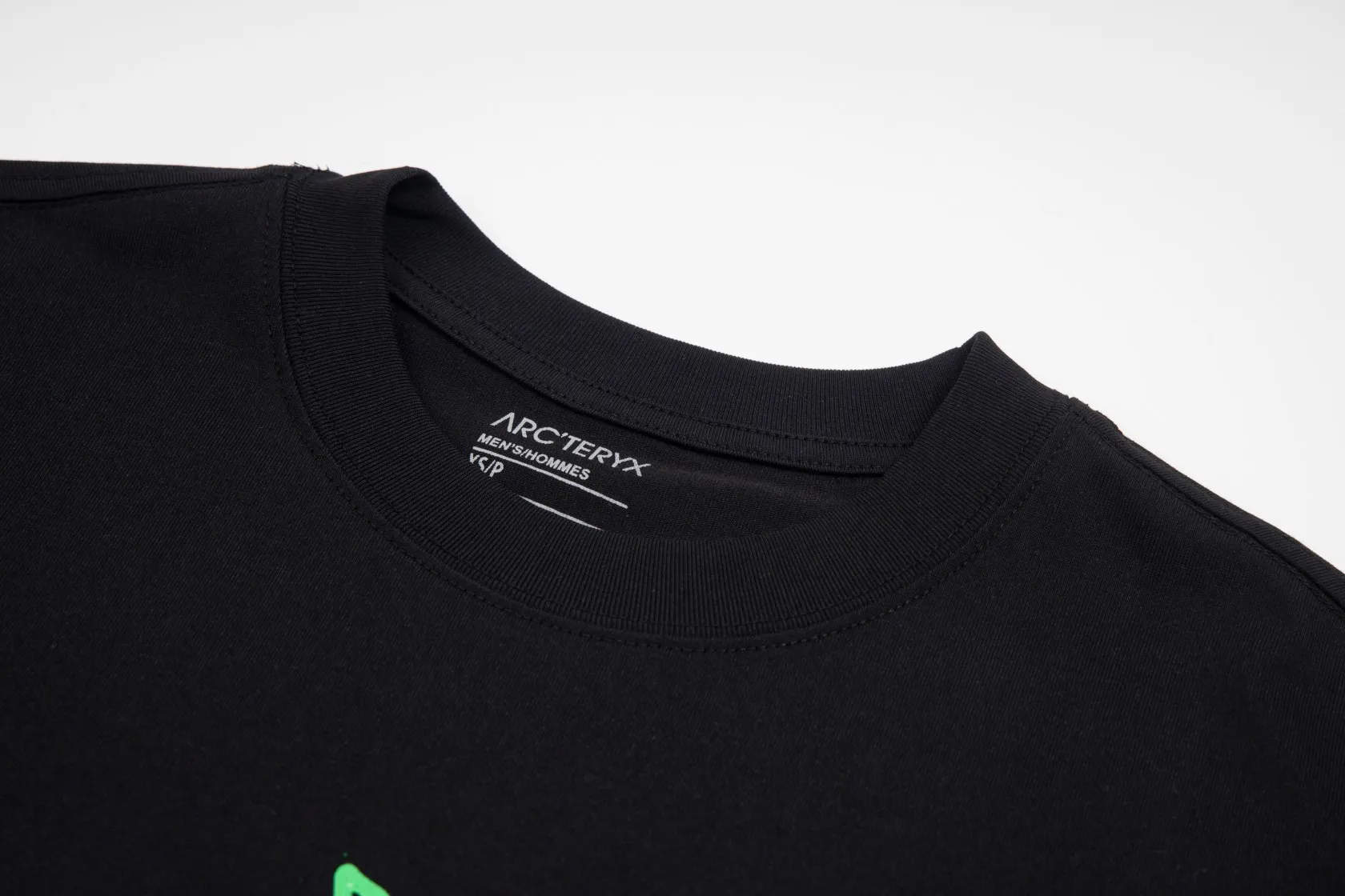 [ Ayc Teryx ] 2024FW T LOGO Premium 32s Same Style ：Black White Size：XS S M L